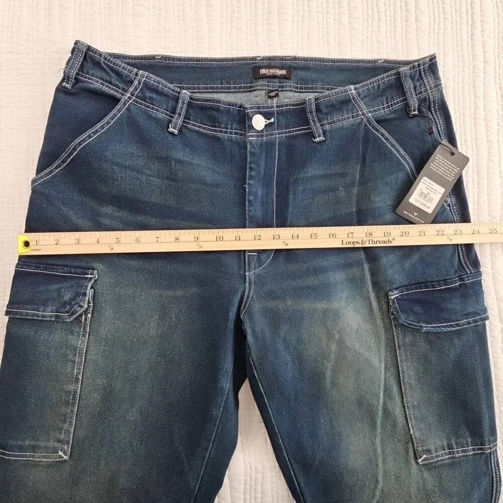 True‎ Religion Cargo Jeans Men's 36x32 NWT Medium Wash Wide Leg Relaxed Fit NEW
